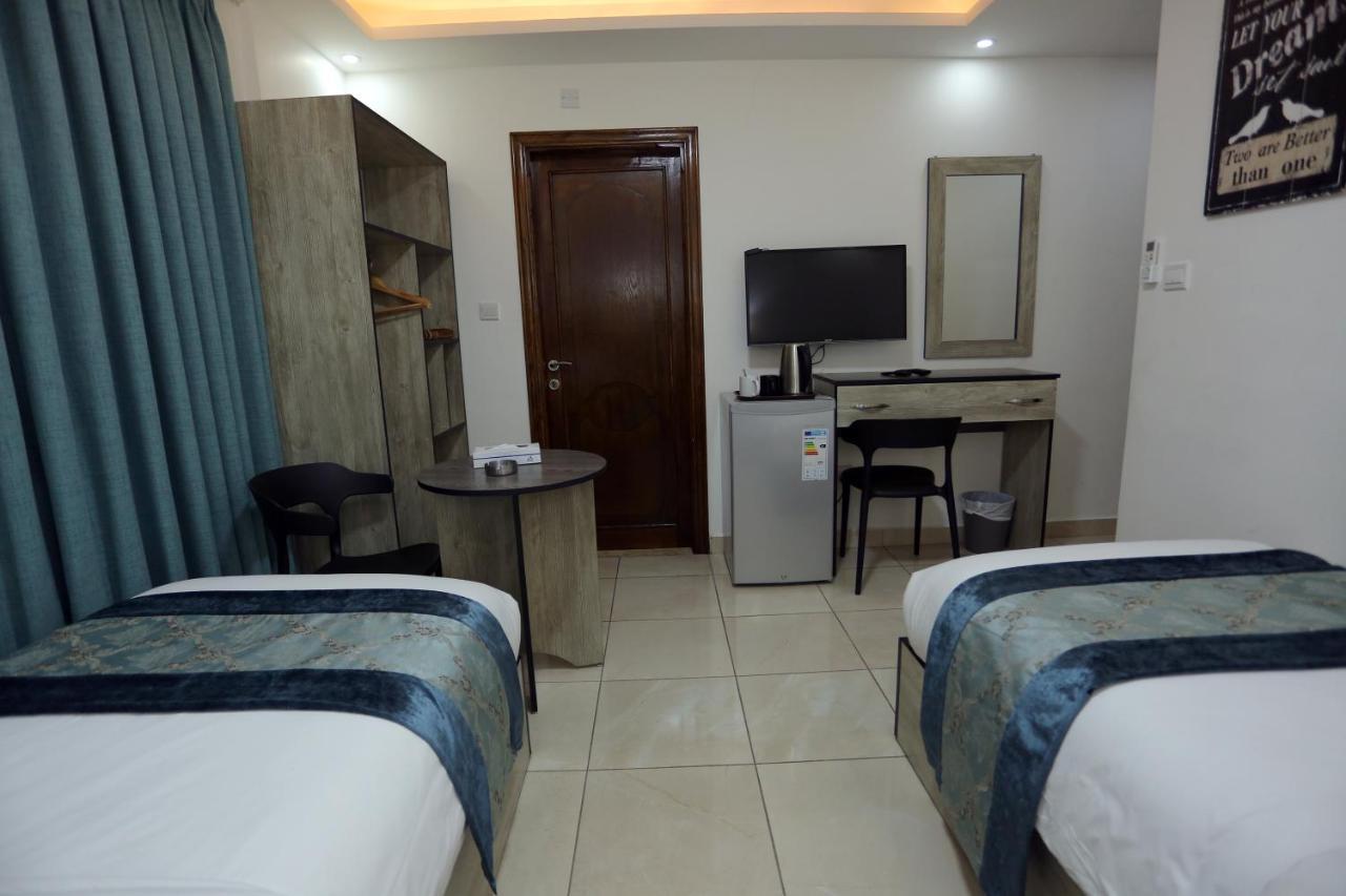 Down Town Hotel Akabe Dış mekan fotoğraf