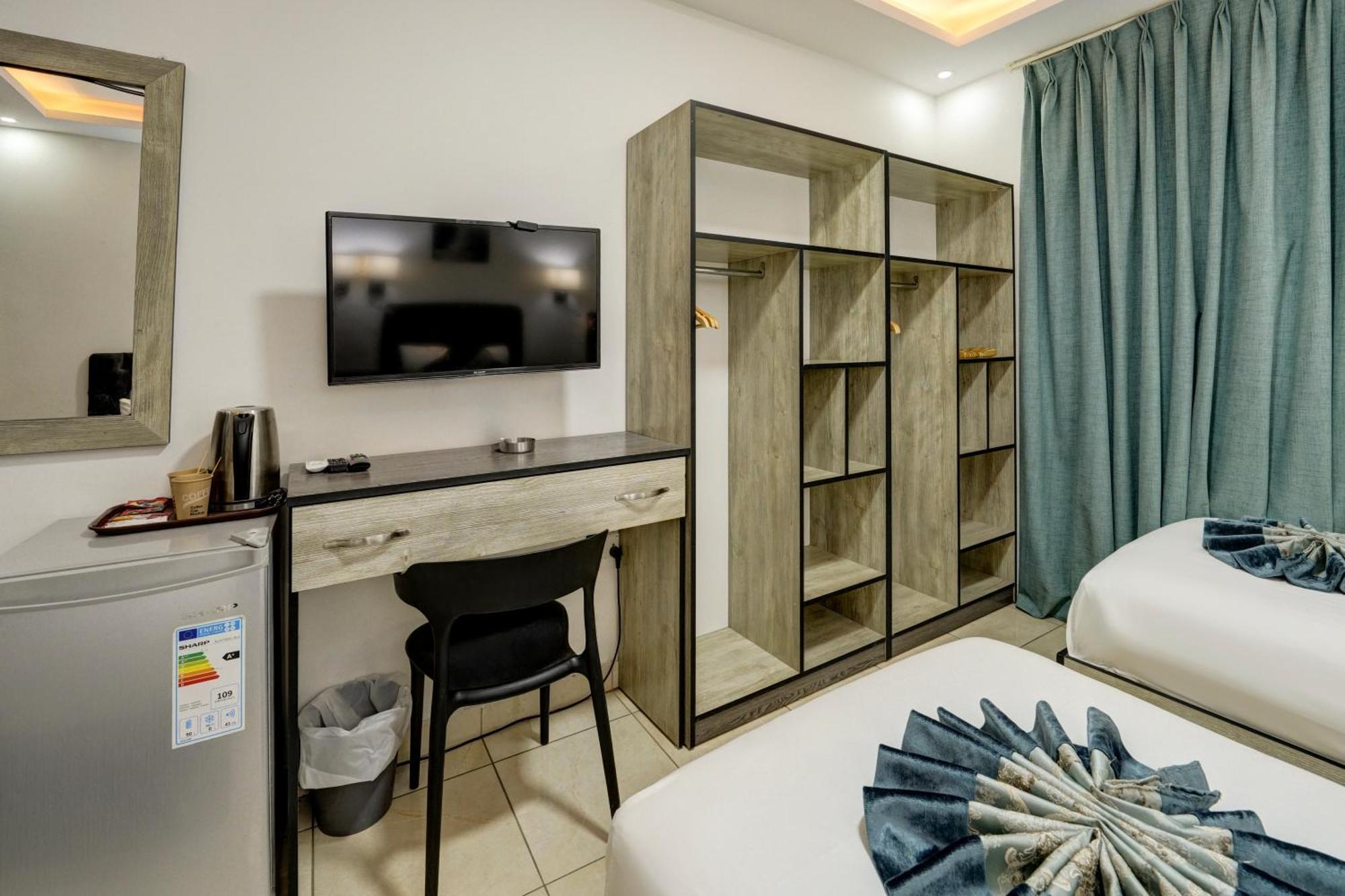 Down Town Hotel Akabe Dış mekan fotoğraf