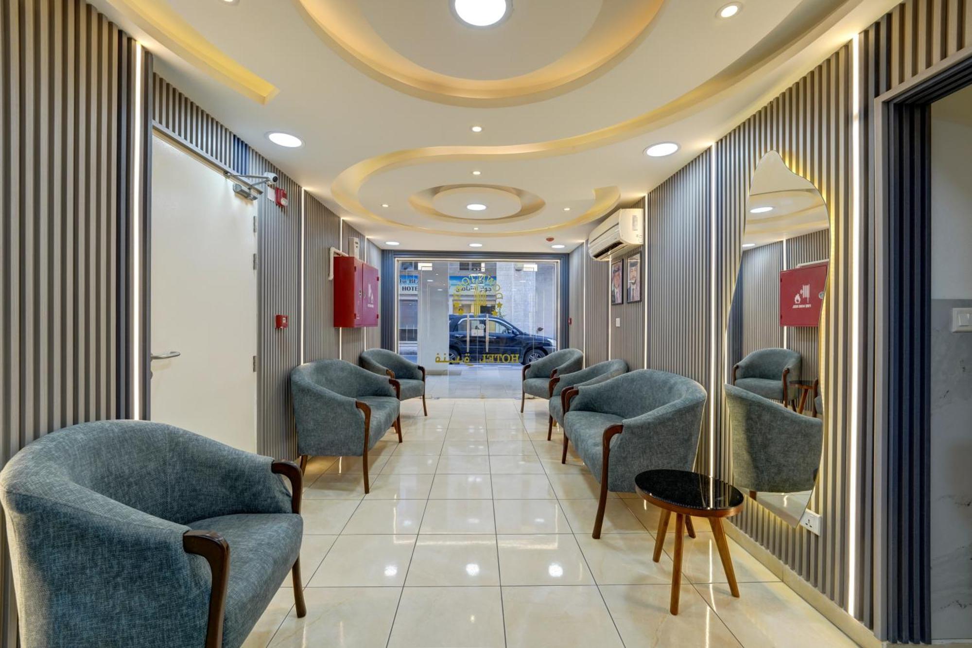 Down Town Hotel Akabe Dış mekan fotoğraf